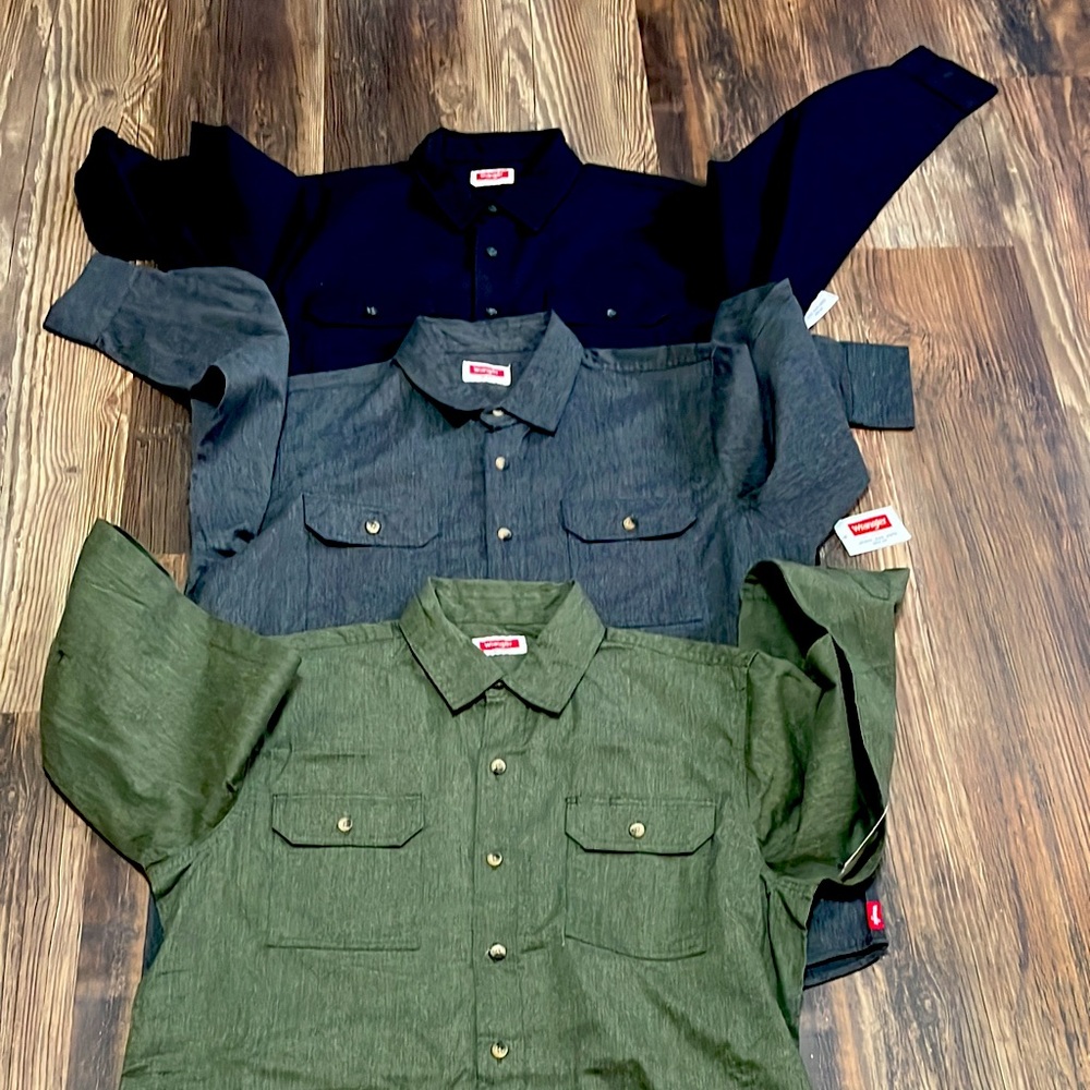 ❌SOLD ❌Wrangler shirts